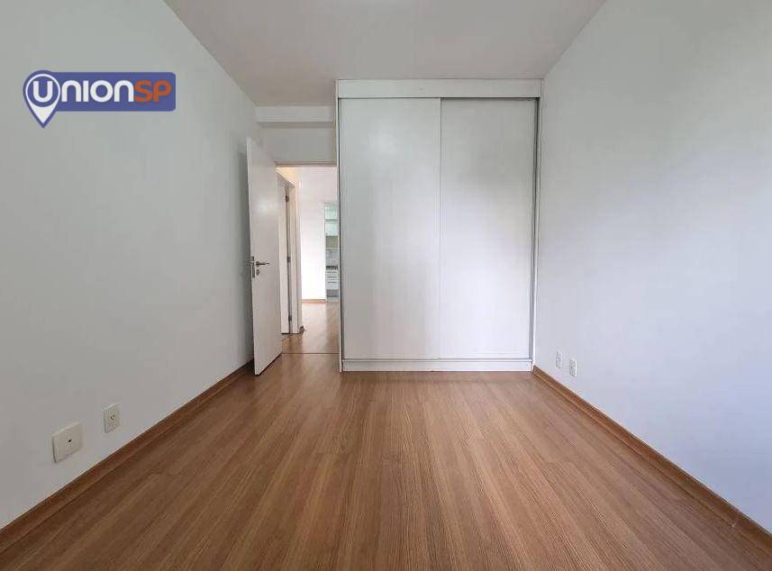 Apartamento à venda com 2 quartos, 64m² - Foto 11