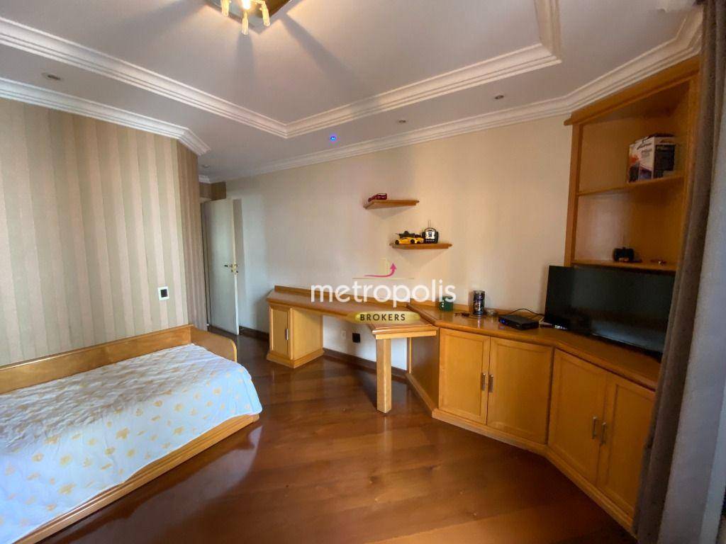 Apartamento para alugar com 3 quartos, 242m² - Foto 47