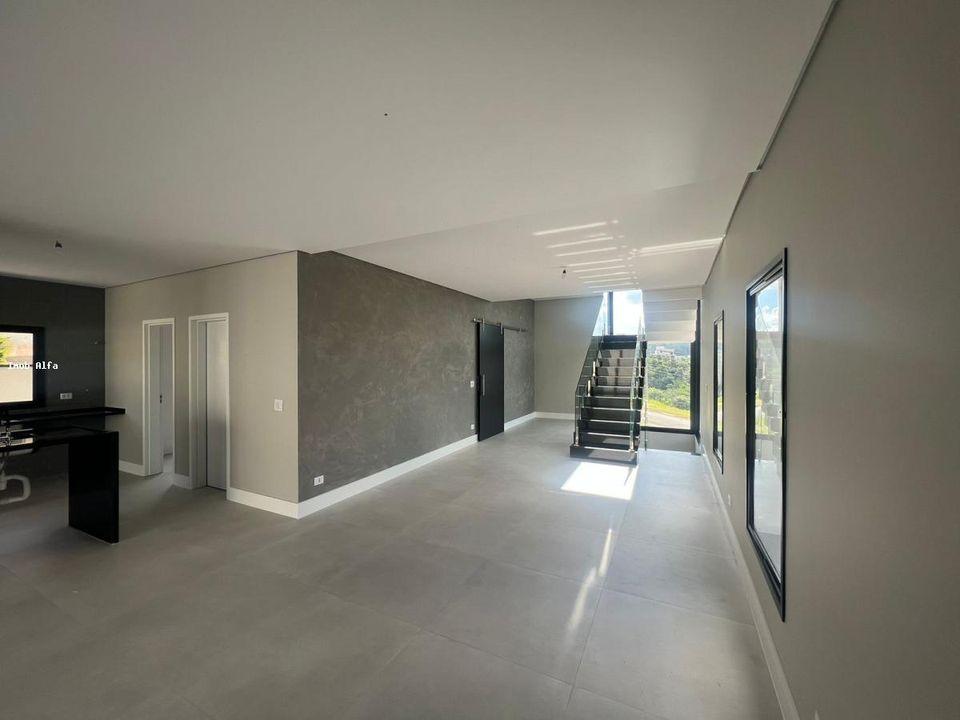 Casa de Condomínio à venda com 3 quartos, 286m² - Foto 2