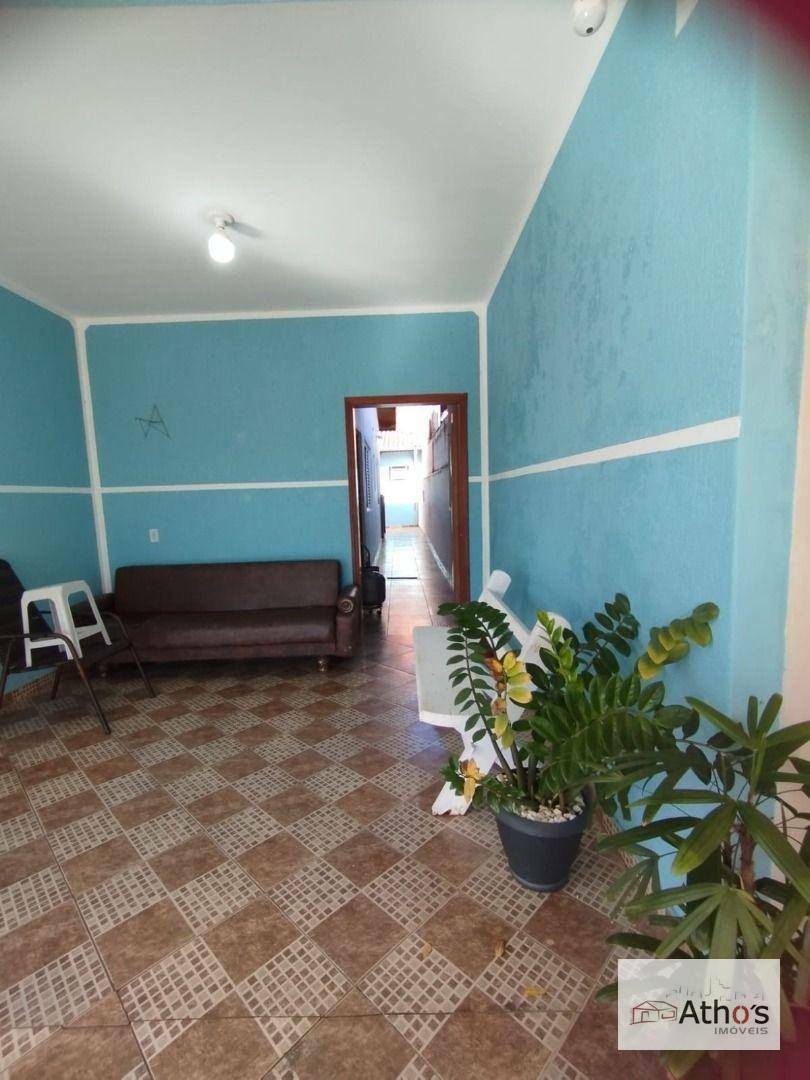 Casa à venda com 3 quartos, 122m² - Foto 2