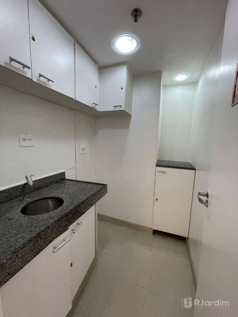 Prédio Inteiro para alugar, 300m² - Foto 28