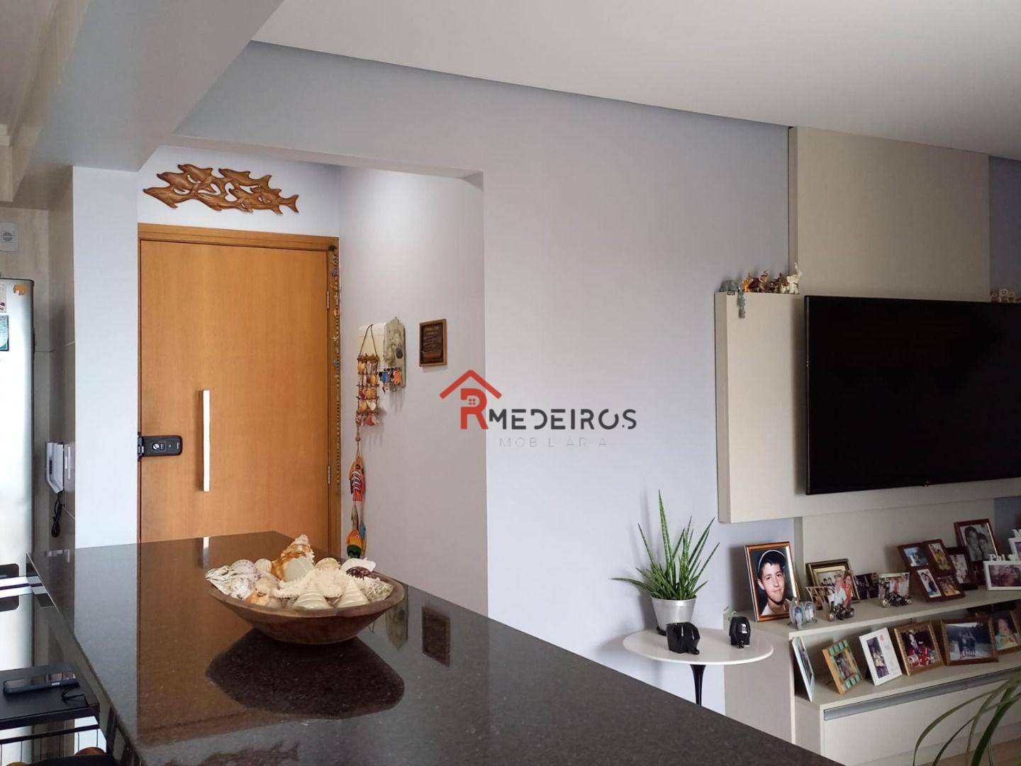 Apartamento à venda com 2 quartos, 94m² - Foto 3