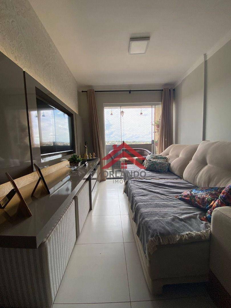 Apartamento à venda com 3 quartos, 96m² - Foto 1