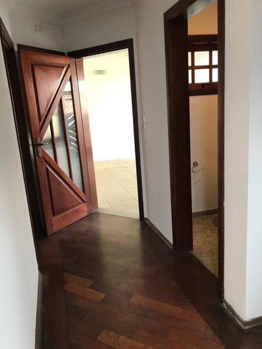 Casa à venda com 3 quartos, 307m² - Foto 33