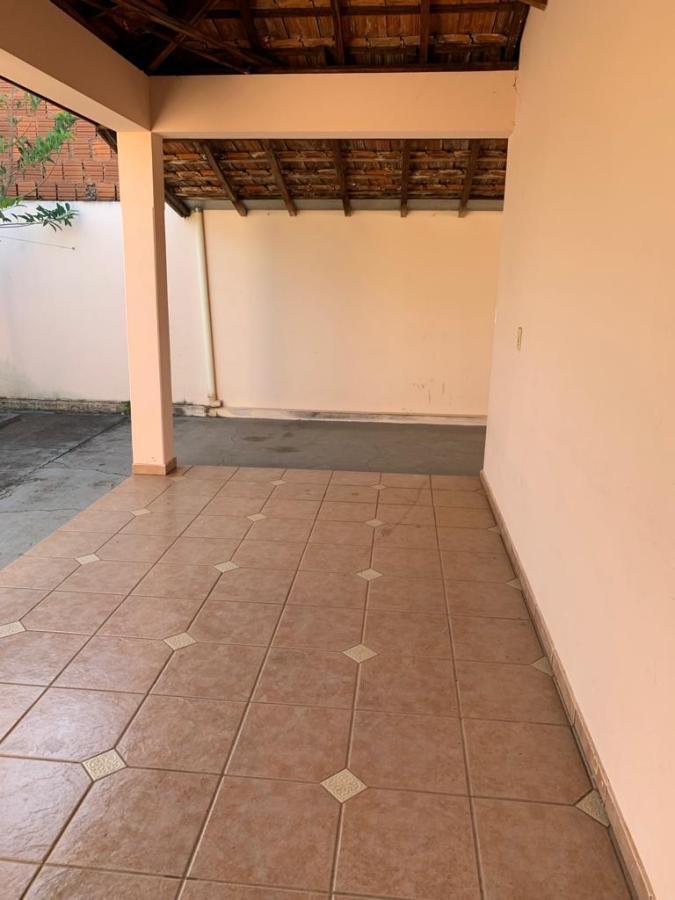 Casa à venda com 2 quartos, 244m² - Foto 11