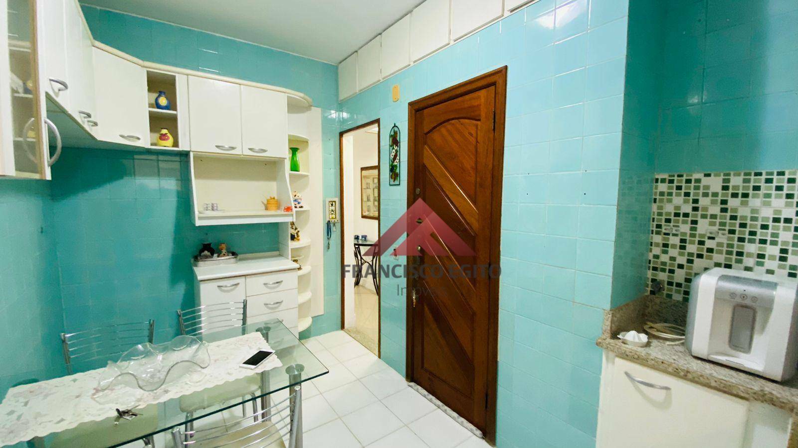 Apartamento à venda com 2 quartos, 78m² - Foto 15