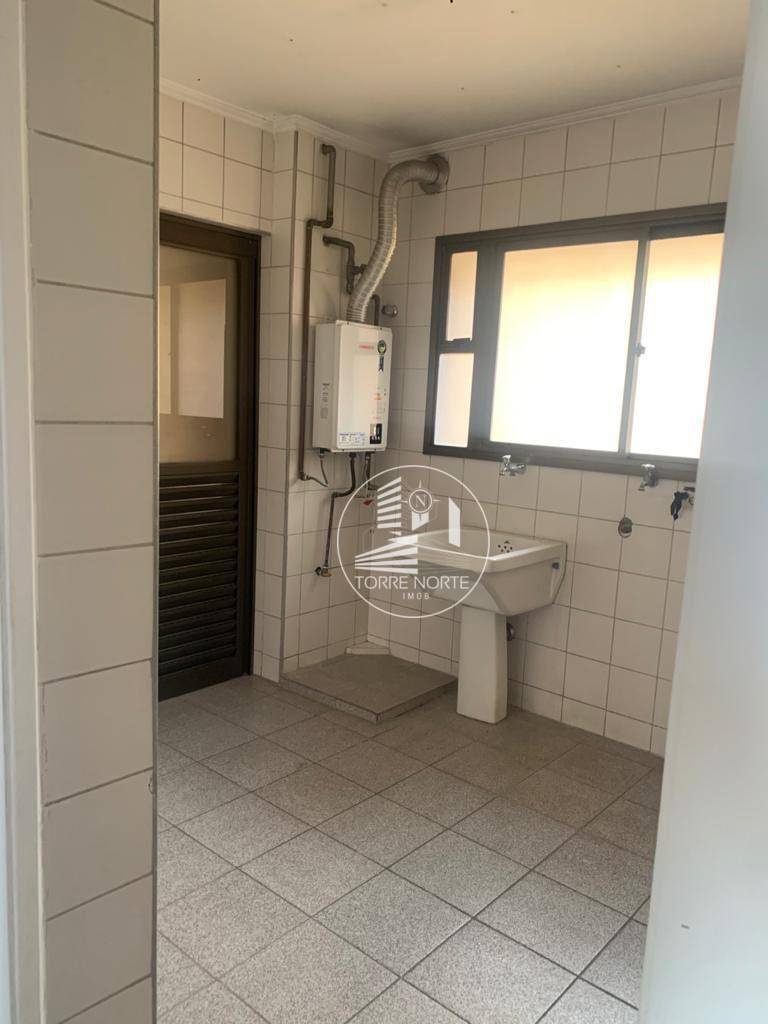 Apartamento à venda com 4 quartos, 188m² - Foto 12