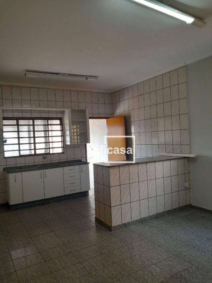 Casa à venda com 3 quartos, 150m² - Foto 10