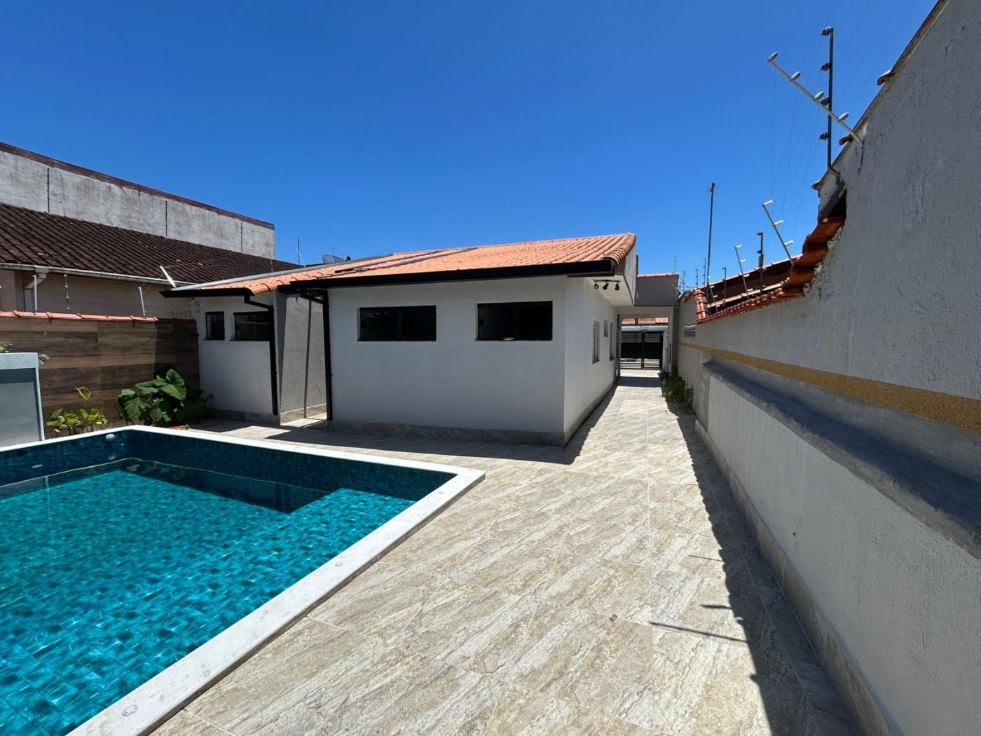 Casa à venda com 4 quartos, 300m² - Foto 32