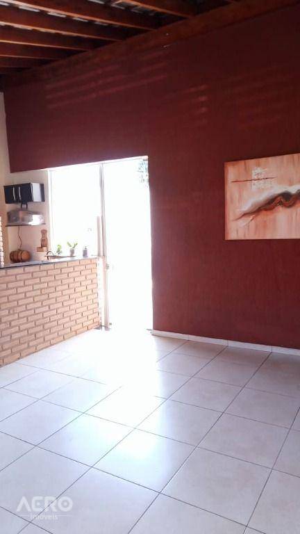 Casa à venda com 3 quartos, 107m² - Foto 16