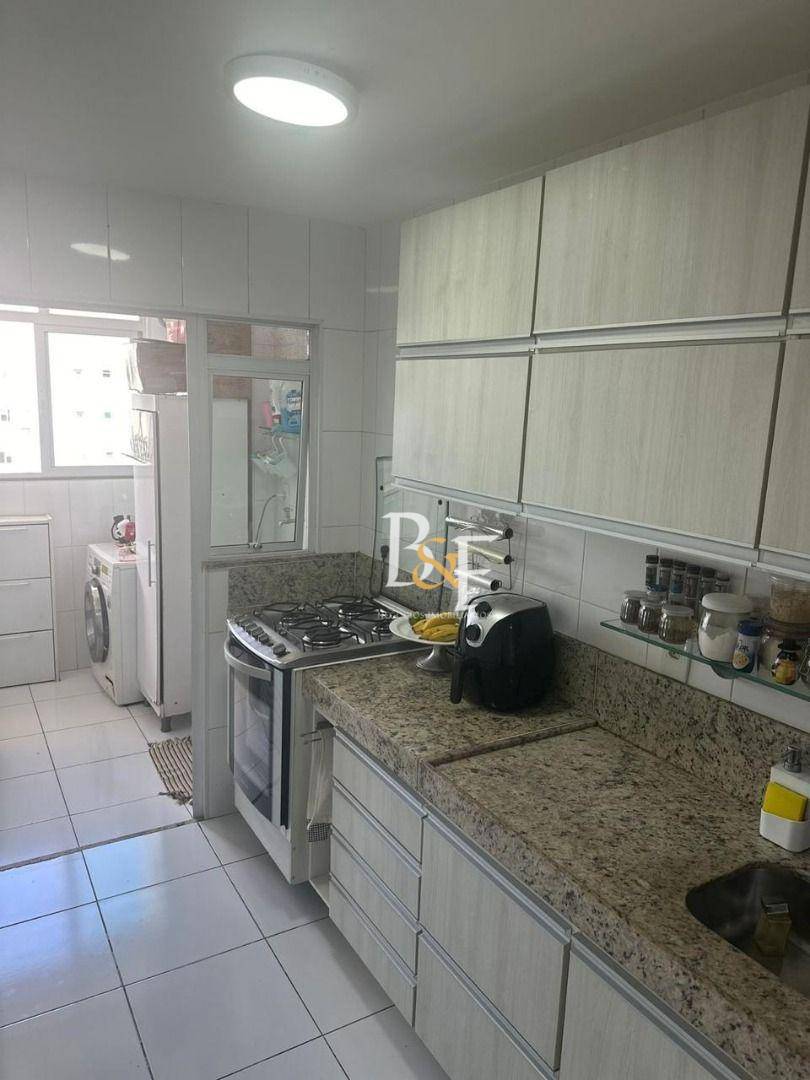 Apartamento à venda com 3 quartos, 107m² - Foto 8