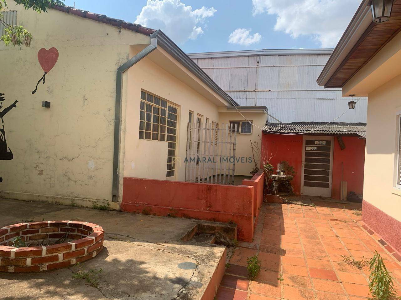 Casa à venda e aluguel com 4 quartos, 200m² - Foto 17