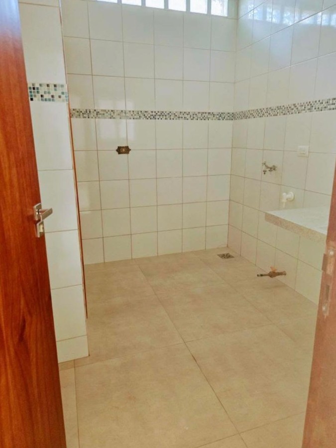 Casa à venda com 2 quartos, 270m² - Foto 14