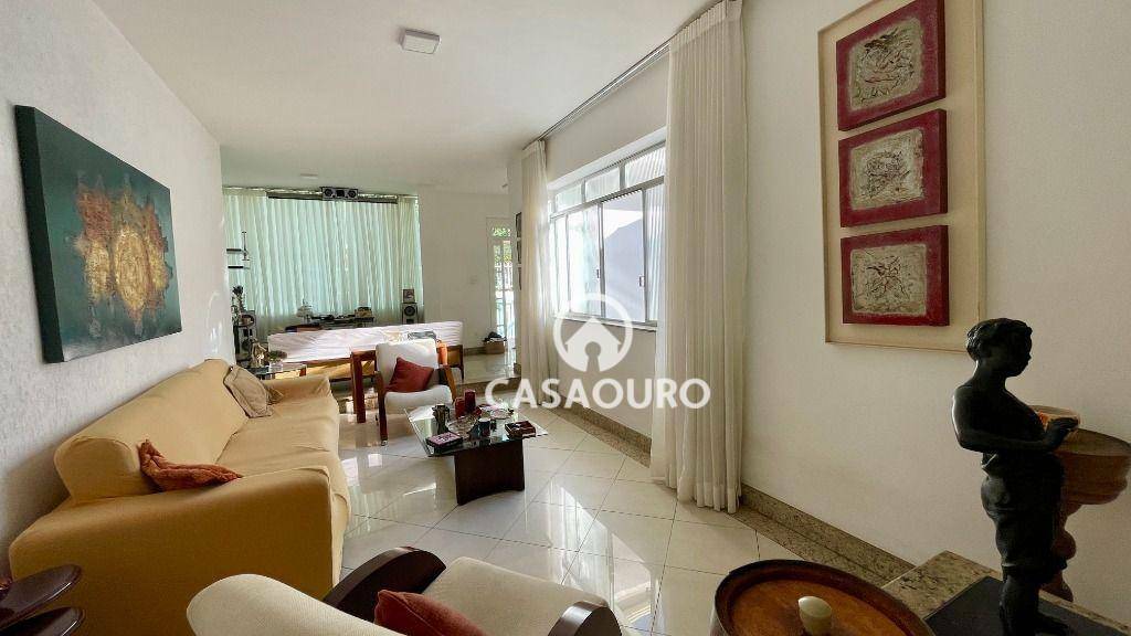 Casa à venda com 7 quartos, 400m² - Foto 5