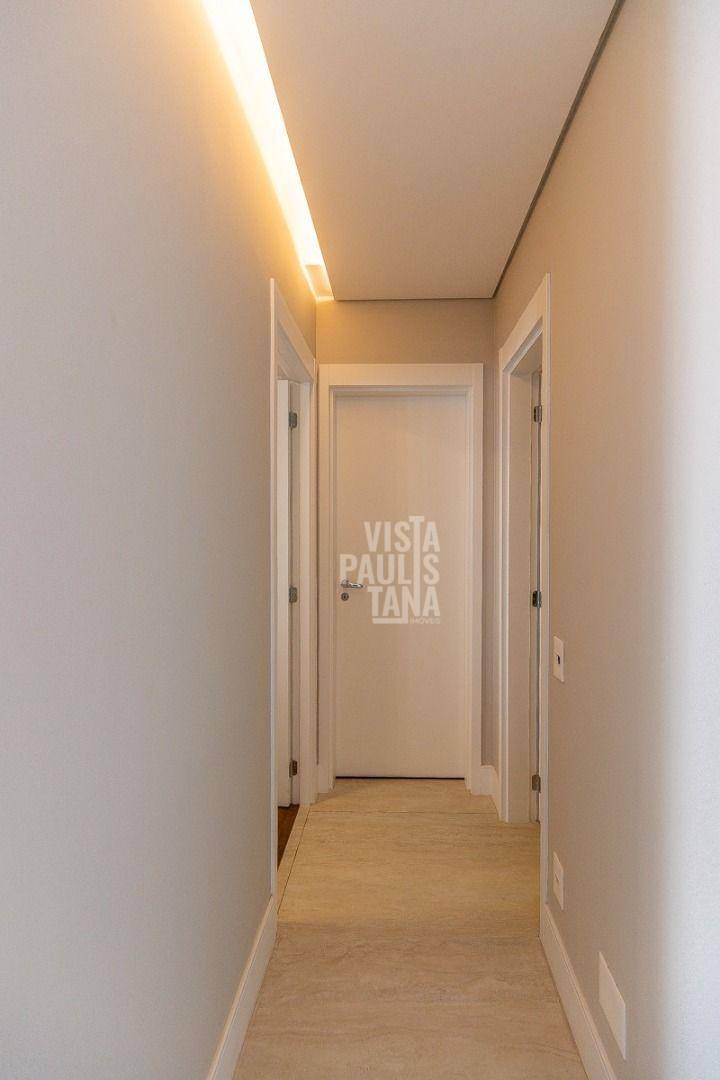 Apartamento à venda com 2 quartos, 70m² - Foto 12