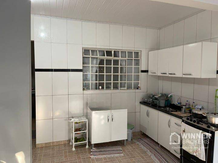 Casa, 3 quartos, 170 m² - Foto 3