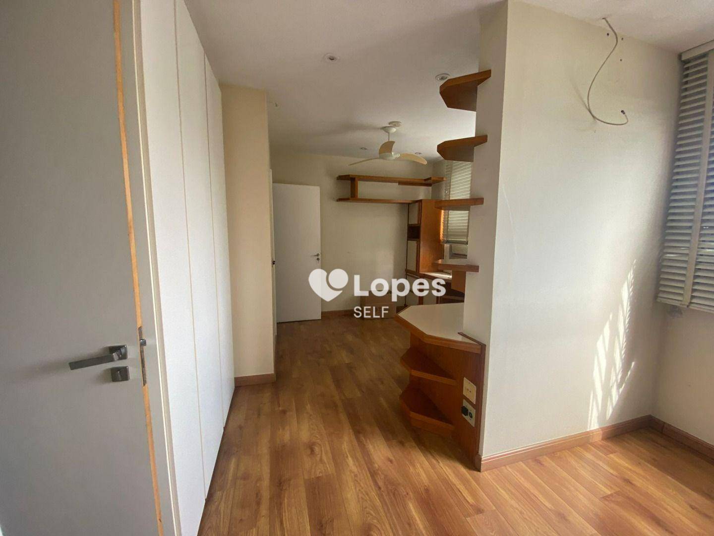 Cobertura à venda com 3 quartos, 200m² - Foto 11