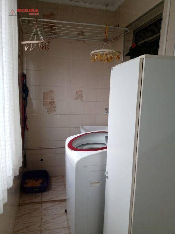 Apartamento à venda com 3 quartos, 80m² - Foto 9