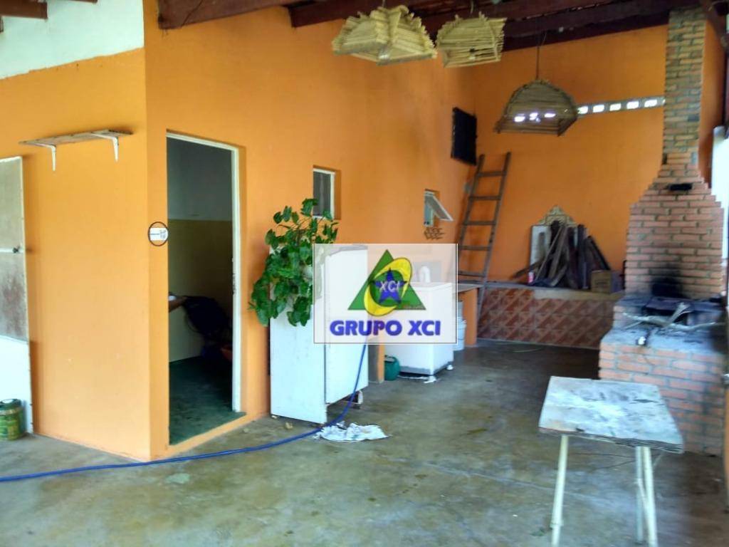 Chácara à venda com 2 quartos, 120m² - Foto 29