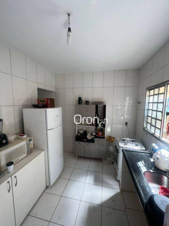 Casa à venda com 10 quartos, 450m² - Foto 3