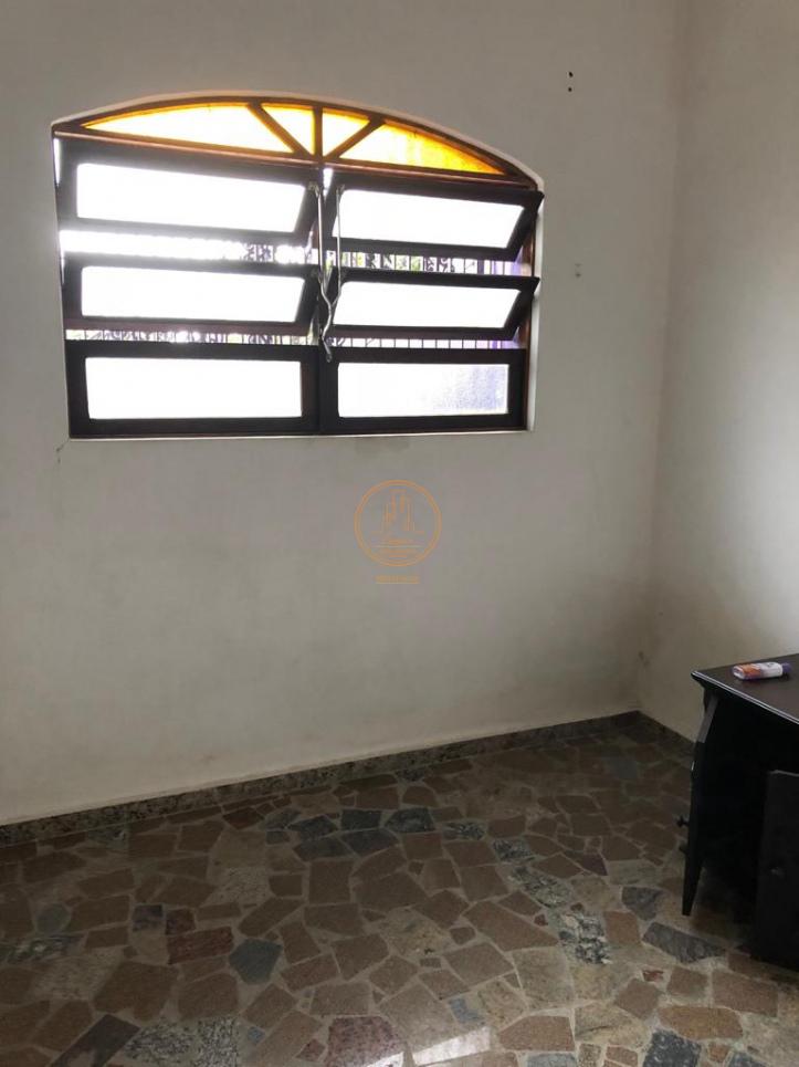 Casa para alugar com 3 quartos, 390m² - Foto 21