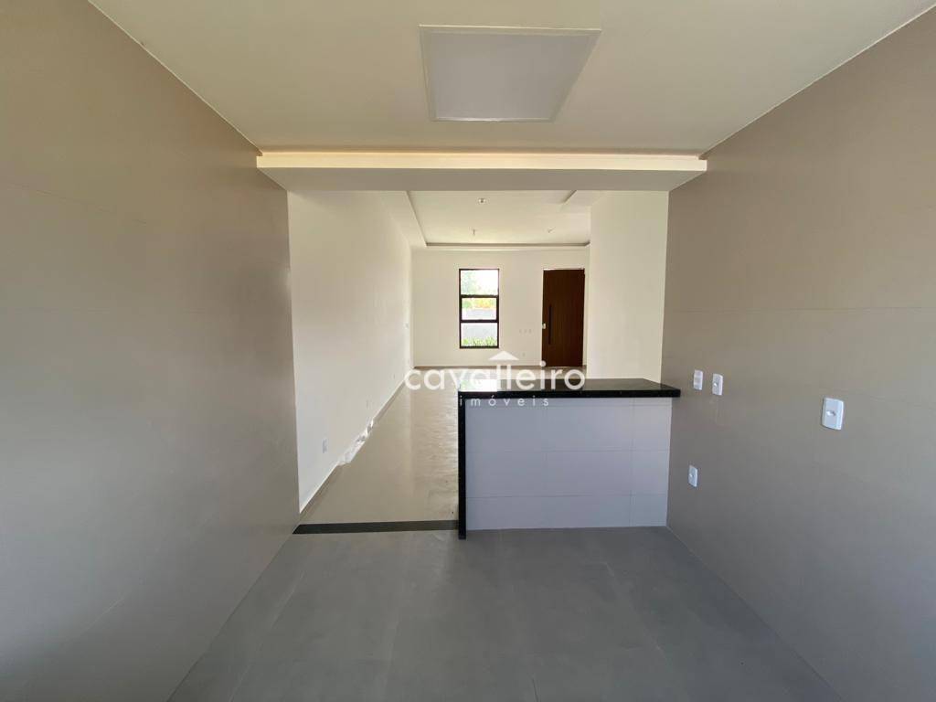 Casa à venda com 3 quartos, 136m² - Foto 18