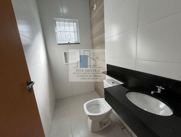 Casa à venda com 2 quartos, 64m² - Foto 14
