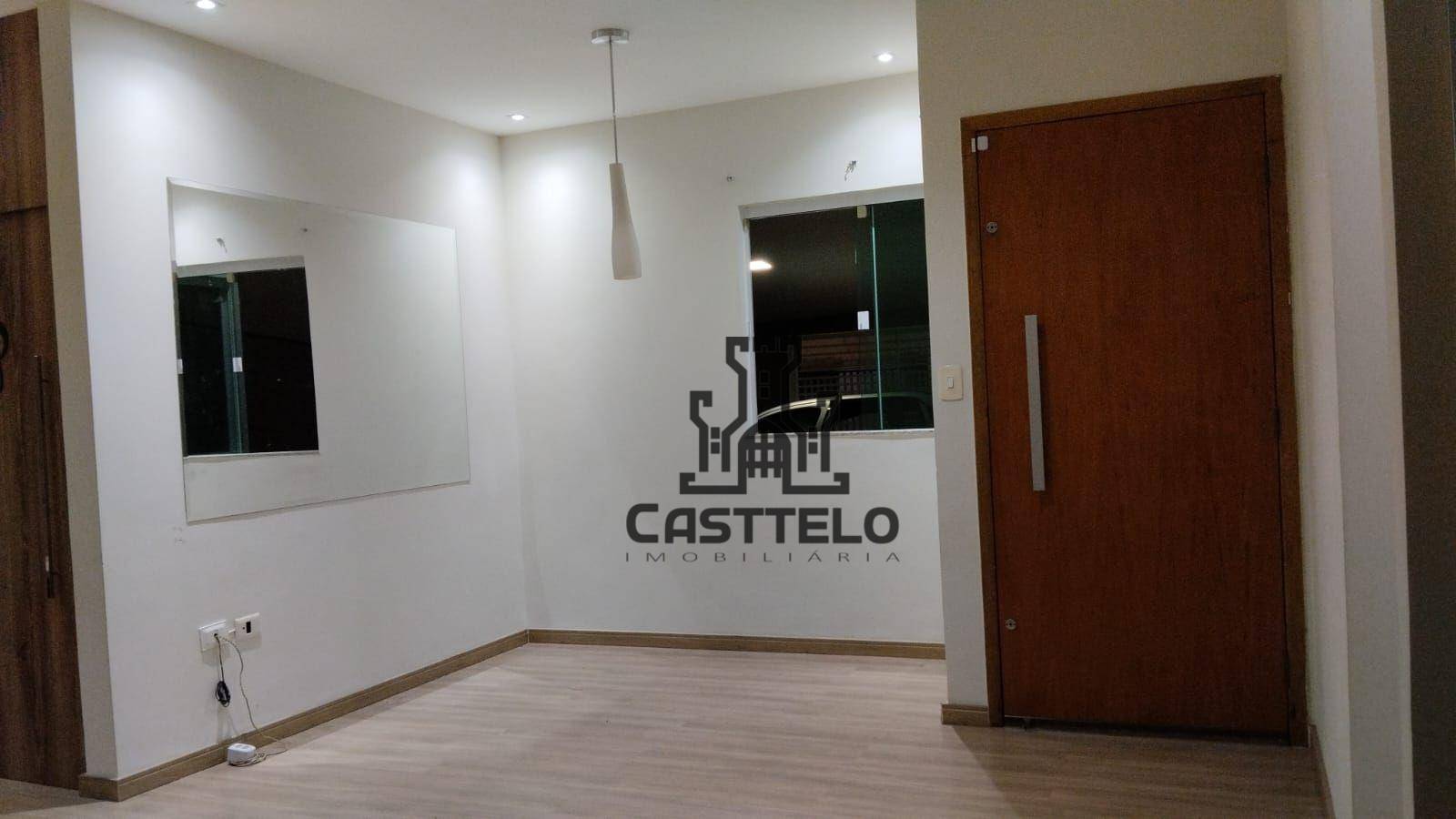 Casa à venda com 3 quartos, 189m² - Foto 3