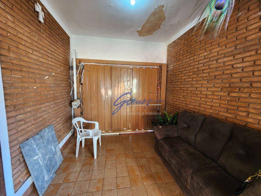 Casa à venda com 3 quartos, 168m² - Foto 7