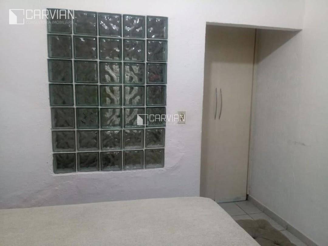 Casa à venda com 4 quartos, 200m² - Foto 9