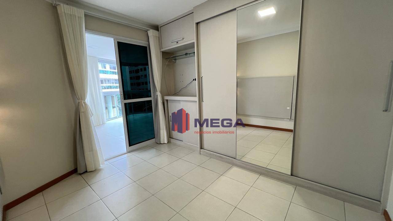 Apartamento à venda com 4 quartos, 160m² - Foto 7