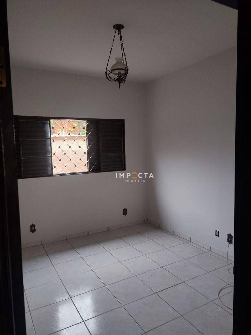 Casa à venda com 3 quartos, 120m² - Foto 3