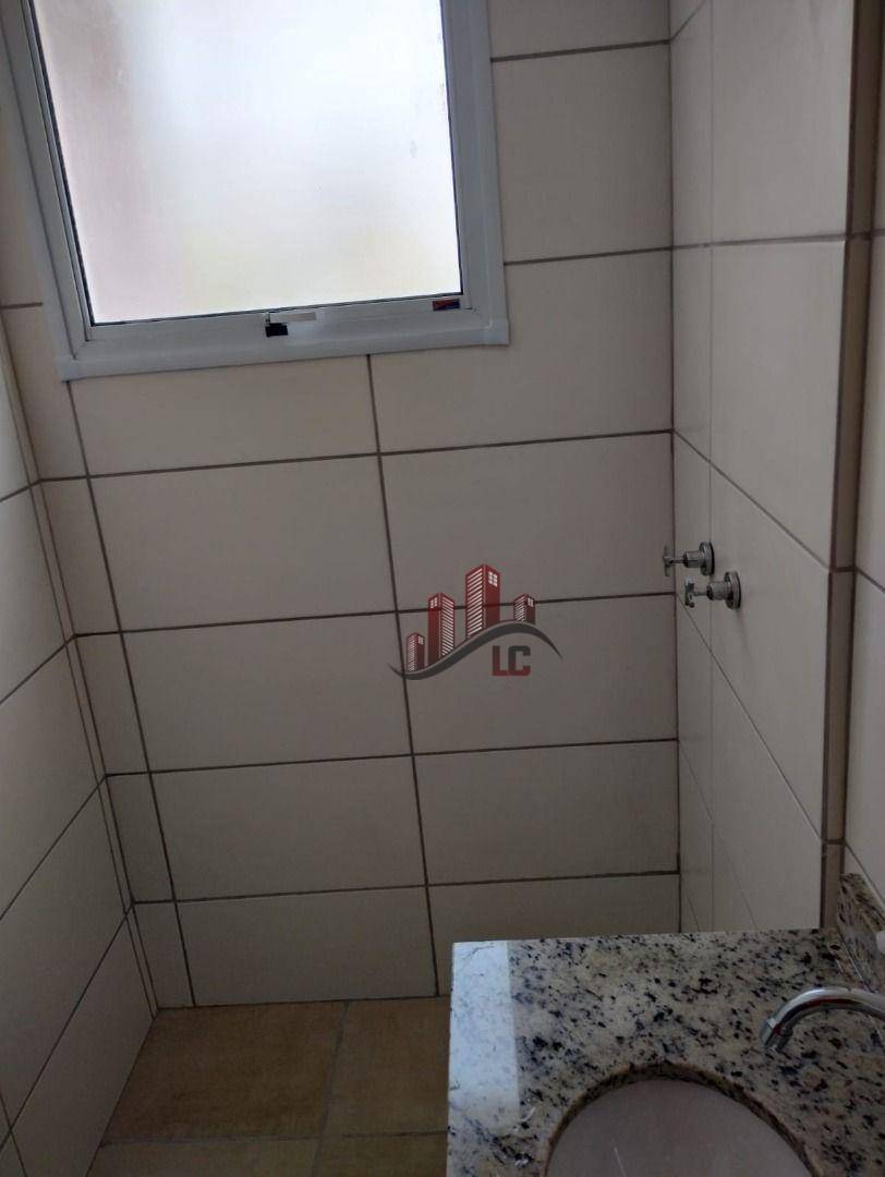 Apartamento para alugar com 2 quartos, 62m² - Foto 5