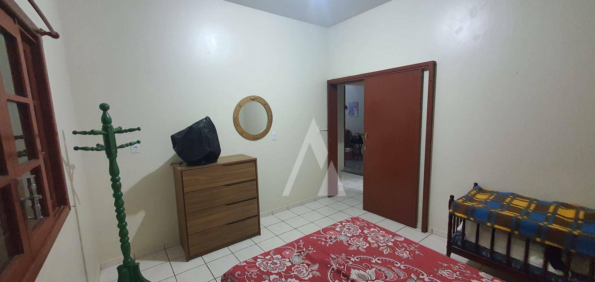 Casa à venda com 5 quartos, 340m² - Foto 22