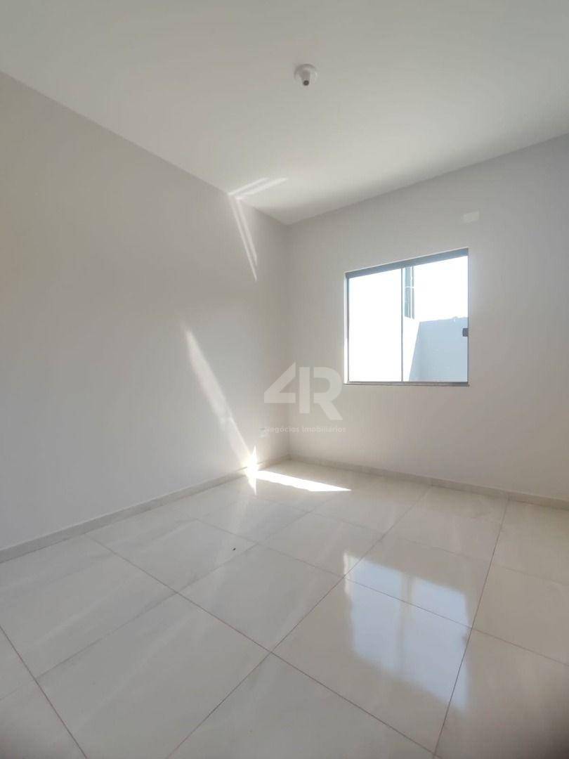 Casa à venda com 2 quartos, 54m² - Foto 5