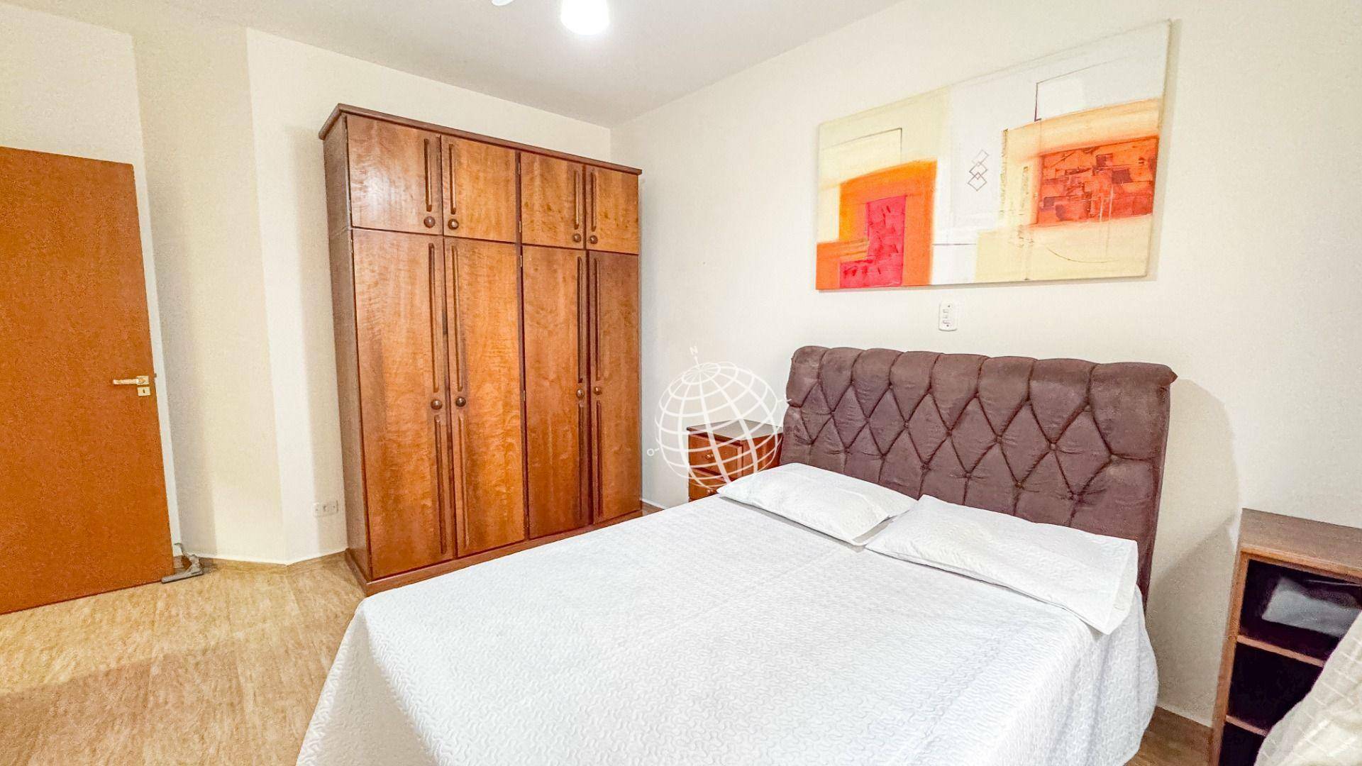 Casa à venda com 5 quartos, 320m² - Foto 10