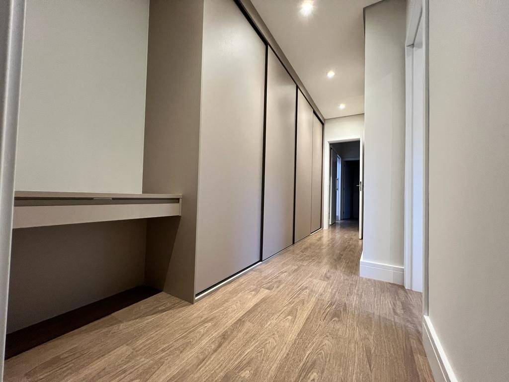 Casa à venda com 4 quartos, 267m² - Foto 23