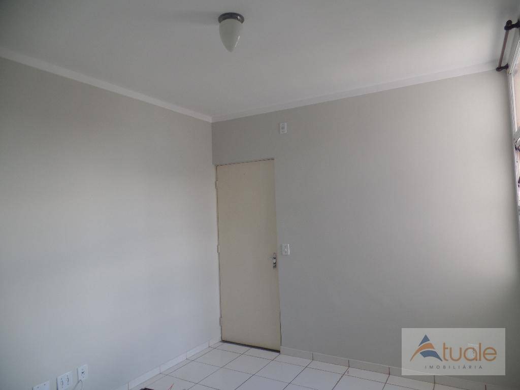 Apartamento para alugar com 2 quartos, 49m² - Foto 11