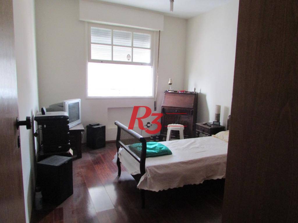 Apartamento à venda com 3 quartos, 124m² - Foto 4