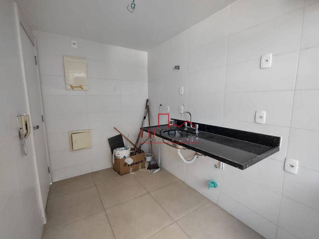 Apartamento à venda com 2 quartos, 82m² - Foto 20