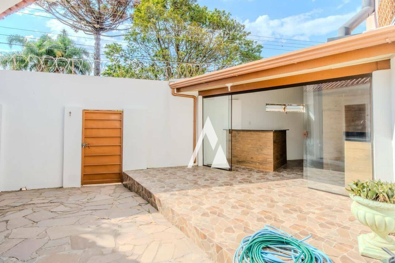 Casa à venda com 3 quartos, 138m² - Foto 11