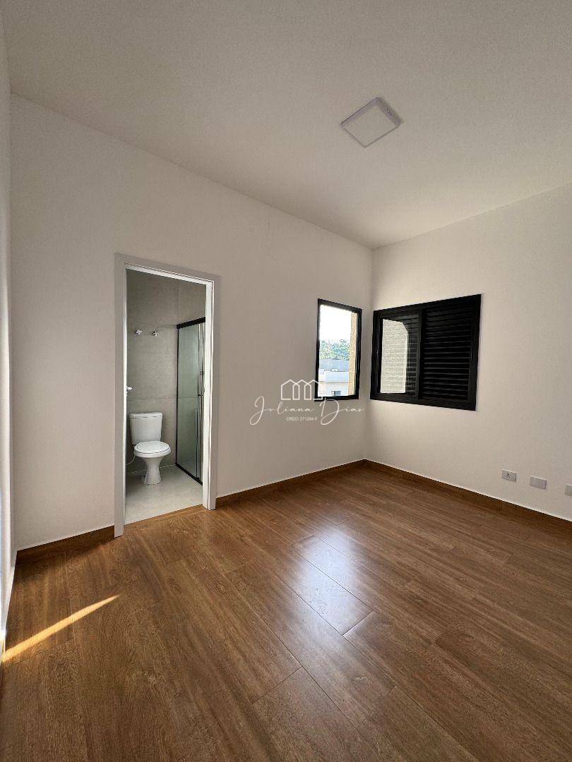 Sobrado à venda com 3 quartos, 180m² - Foto 10