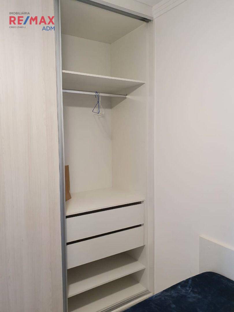 Apartamento à venda com 2 quartos, 55m² - Foto 11