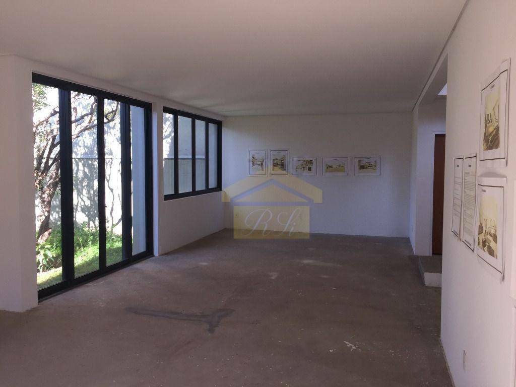 Casa à venda com 4 quartos, 383m² - Foto 35