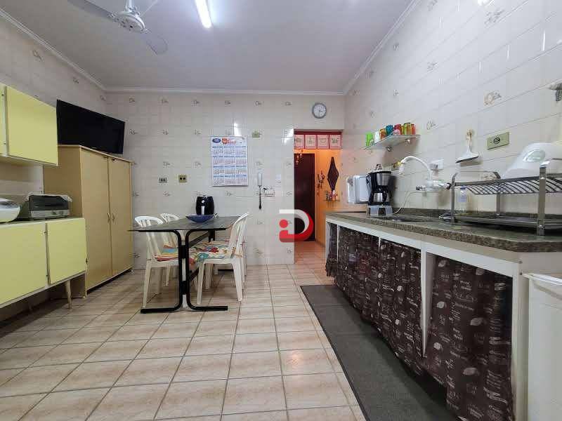 Apartamento à venda com 3 quartos, 98m² - Foto 10