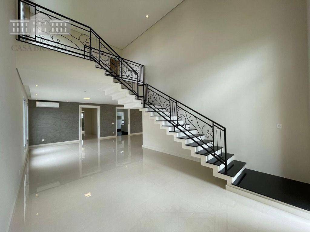 Sobrado à venda com 3 quartos, 420m² - Foto 32