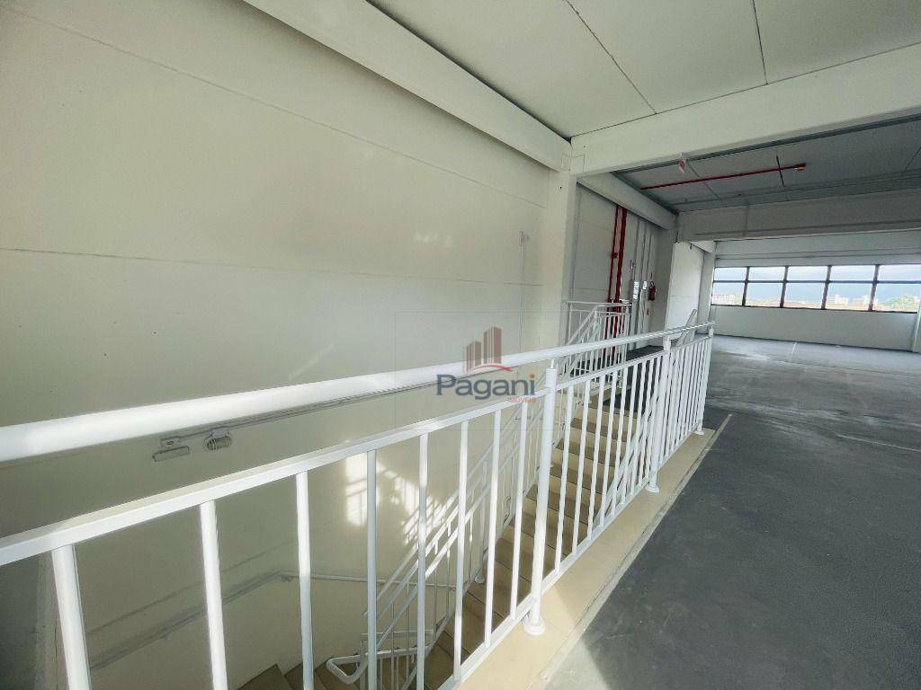 Depósito-Galpão-Armazém para alugar, 840m² - Foto 8
