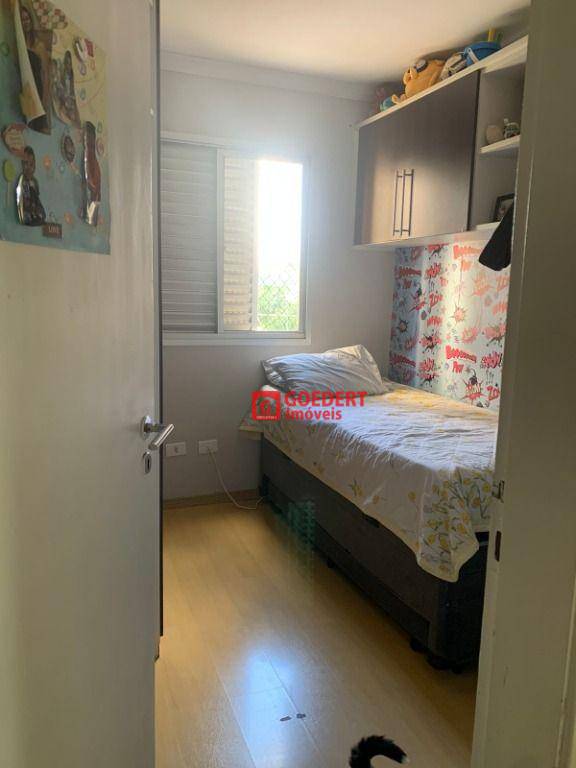 Apartamento à venda com 2 quartos, 55m² - Foto 13