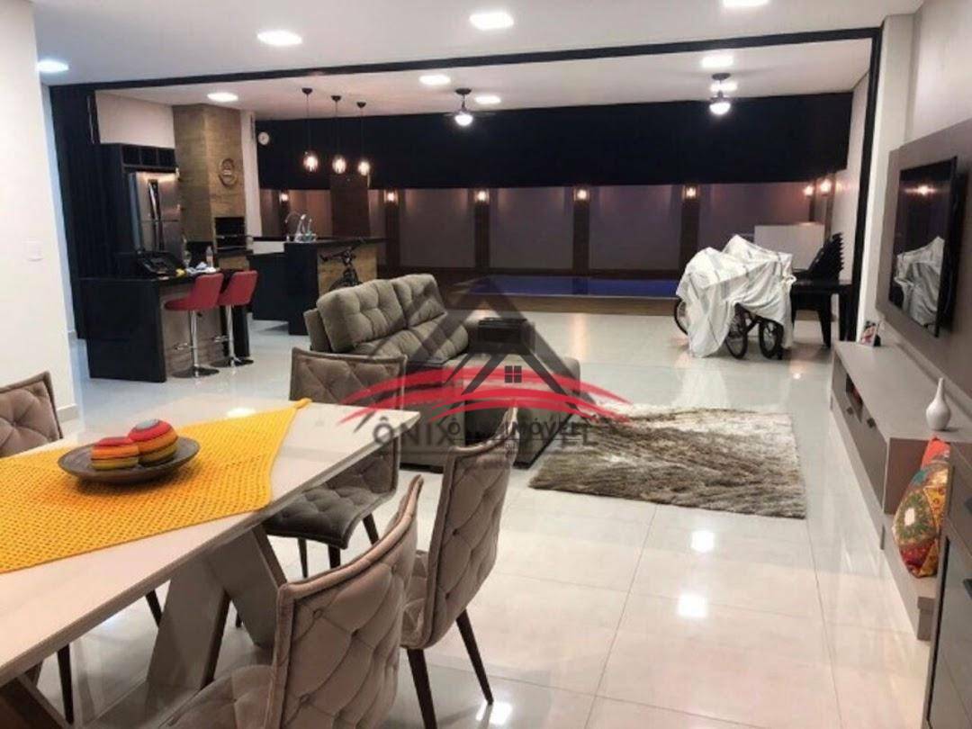 Casa de Condomínio à venda com 3 quartos, 300m² - Foto 6