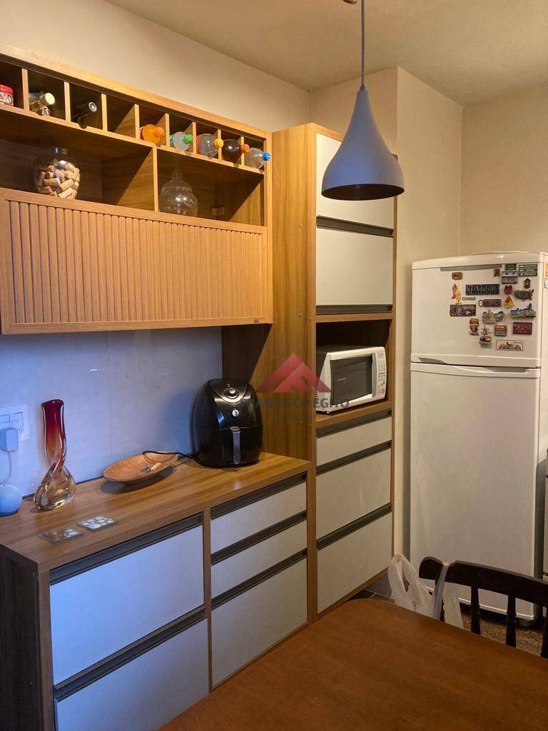 Apartamento à venda com 2 quartos, 80m² - Foto 8